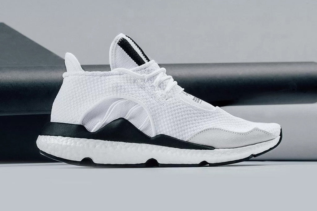 ความงามที่แท้ทรู กับ adidas Y-3 Saikou BOOST