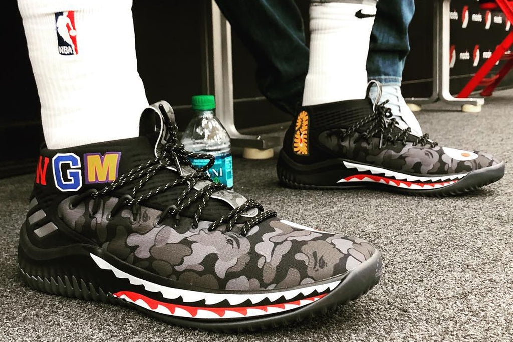 ชมภาพ On-Feet กับรองเท้า BAPE x adidas Dame 4