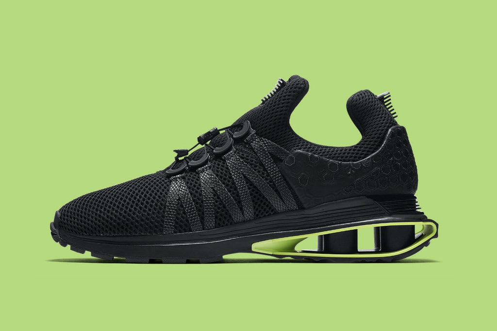 เปิดตัวสีที่สองของรองเท้า Nike Shox Gravity !!